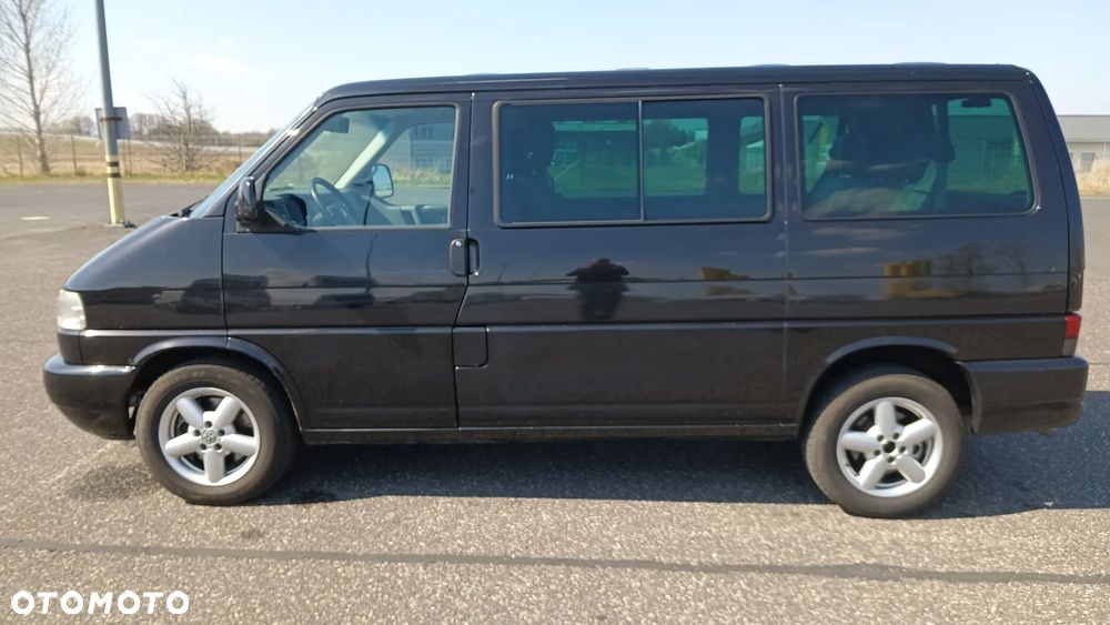 Volkswagen Multivan - 9