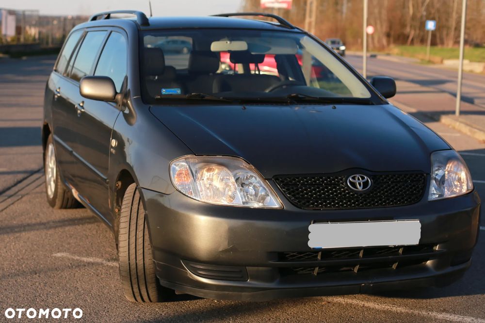 Toyota Corolla - 3