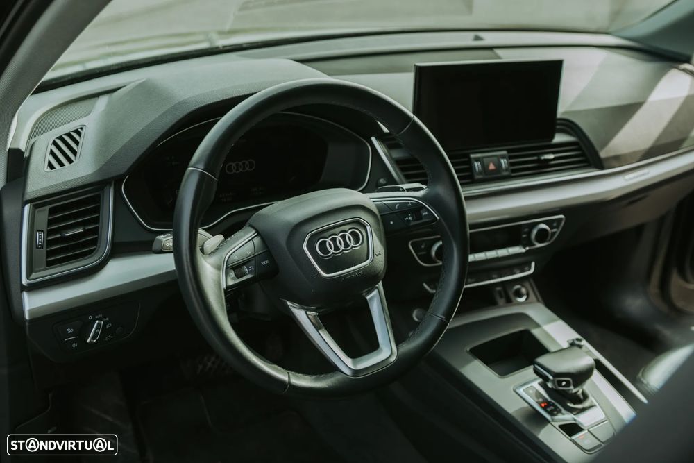 Audi Q5 50 TFSIe quattro S tronic S line business - 4