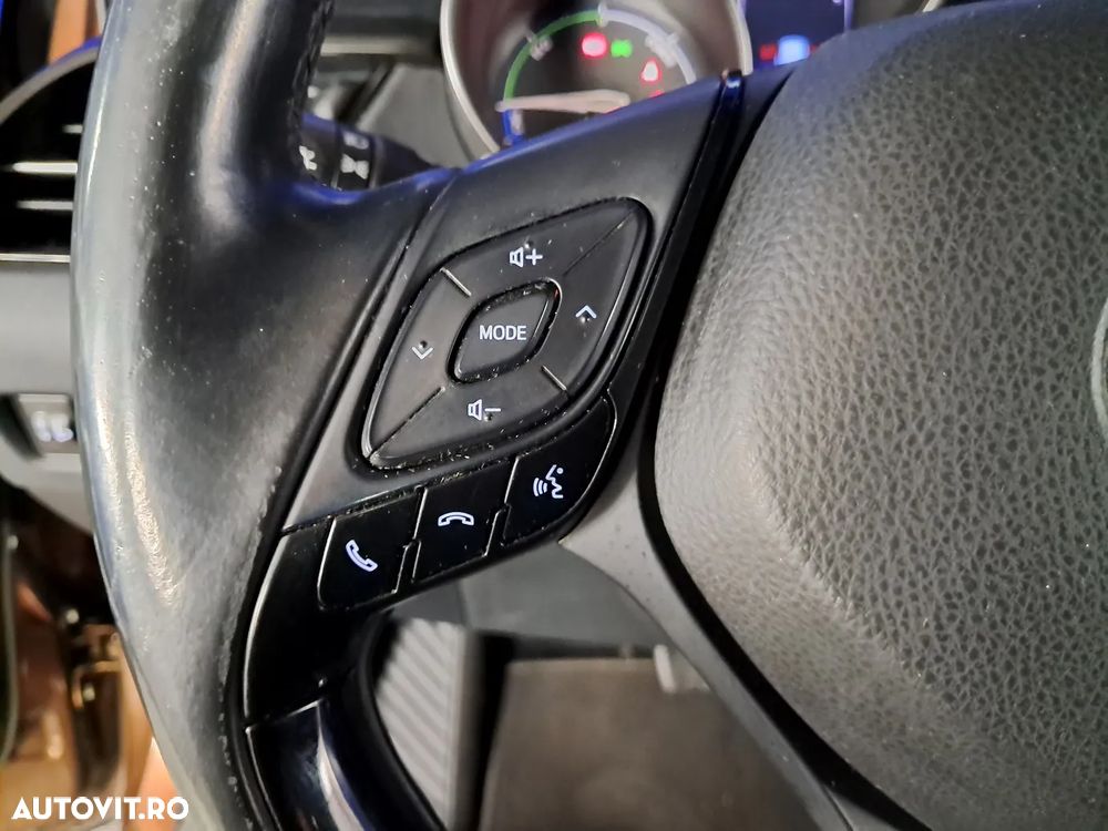 Toyota C-HR 1.8 HSD 4x2 CVT C-enter - 7