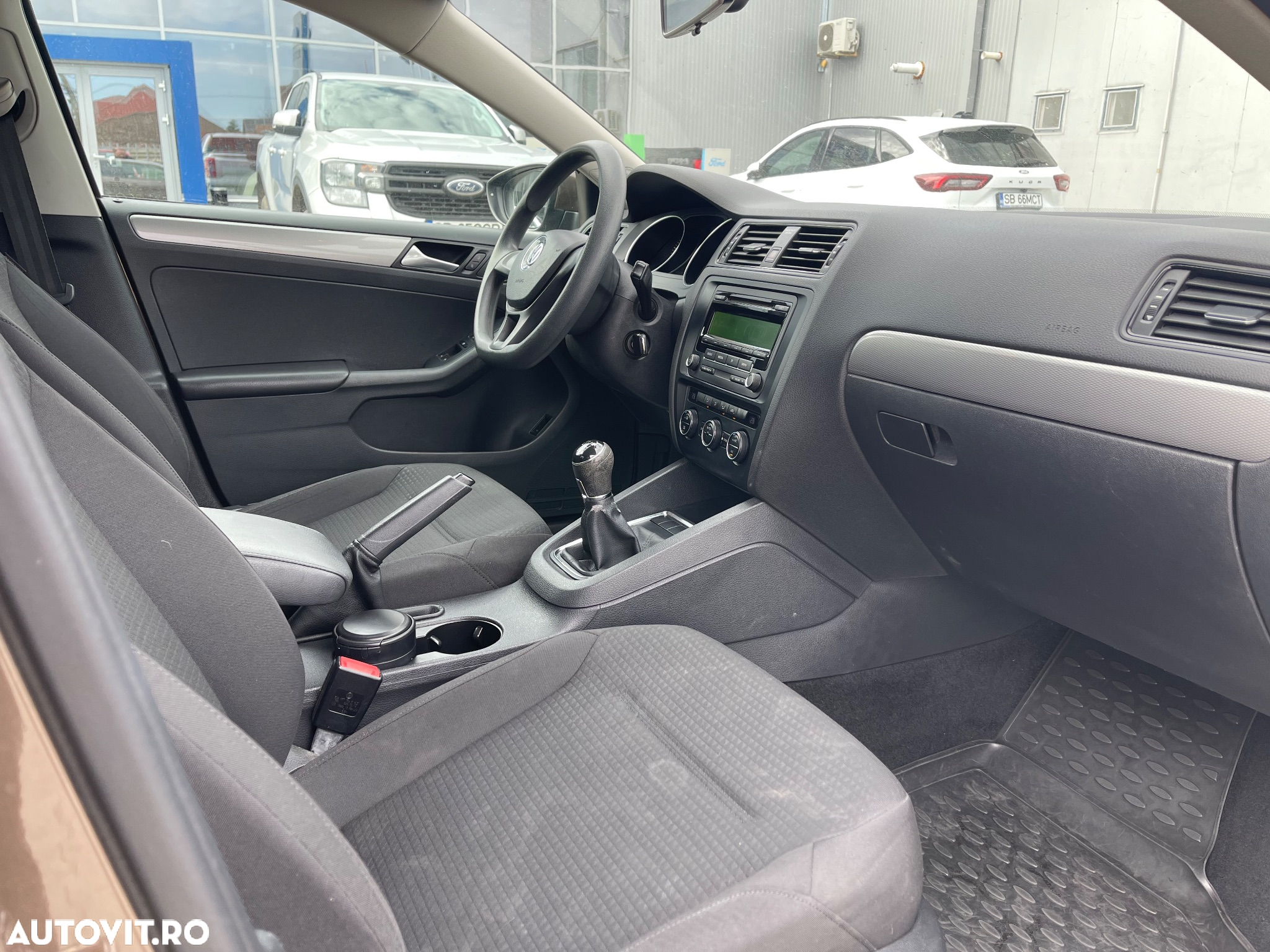 Volkswagen Jetta 1.2 TSI Comfortline - 10