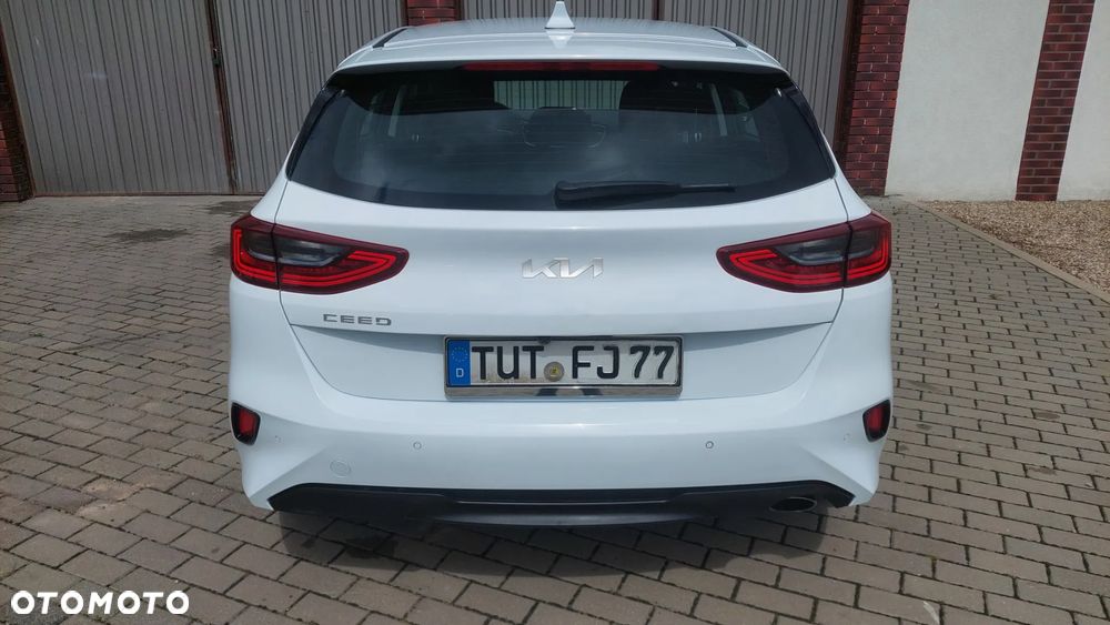 Kia Ceed 1.5 T-GDI GT-Line DCT - 14