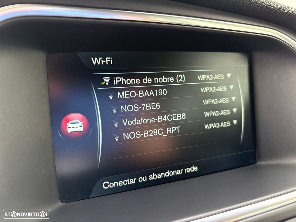 Volvo V40 2.0 D2 Momentum Eco - 31