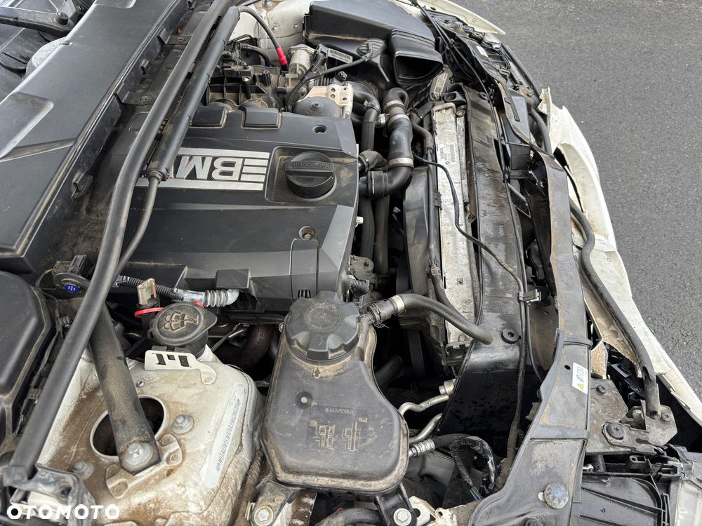 BMW Seria 3 320i M Sport Edition - 10