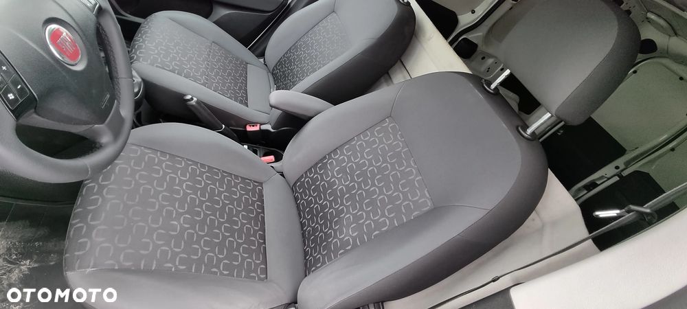 Fiat DOBLO - 18