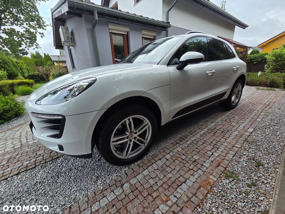 Porsche Macan Standard - 9