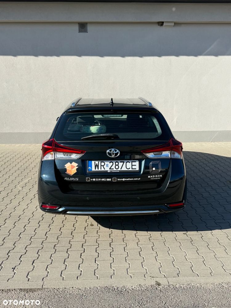 Toyota Auris 1.6 Premium - 4