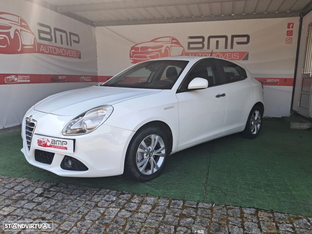 Alfa Romeo Giulietta 1.6 JTDm Distinctive - 4