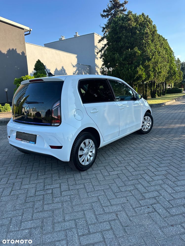 Volkswagen up! - 8