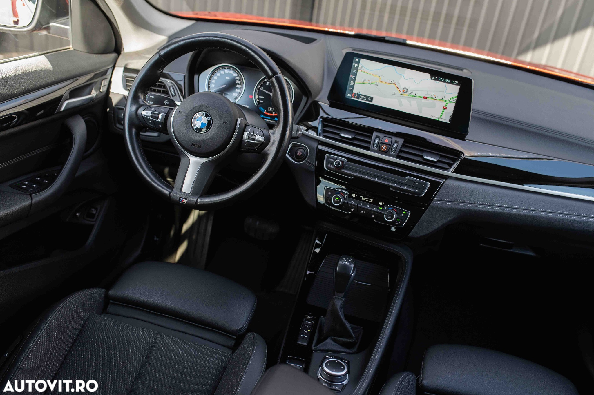 BMW X1 xDrive25e Sport Line - 7