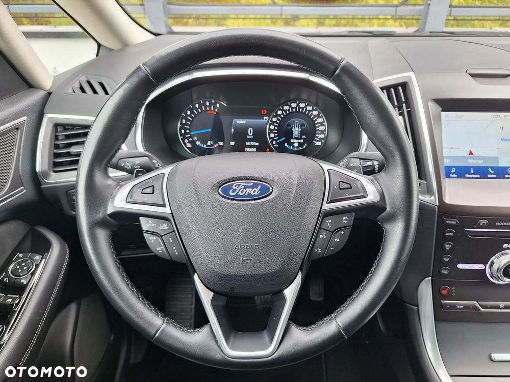 Ford S-Max 2.0 EcoBlue Titanium - 31