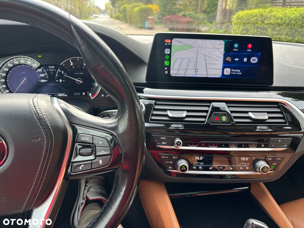 BMW Seria 5 520d - 15