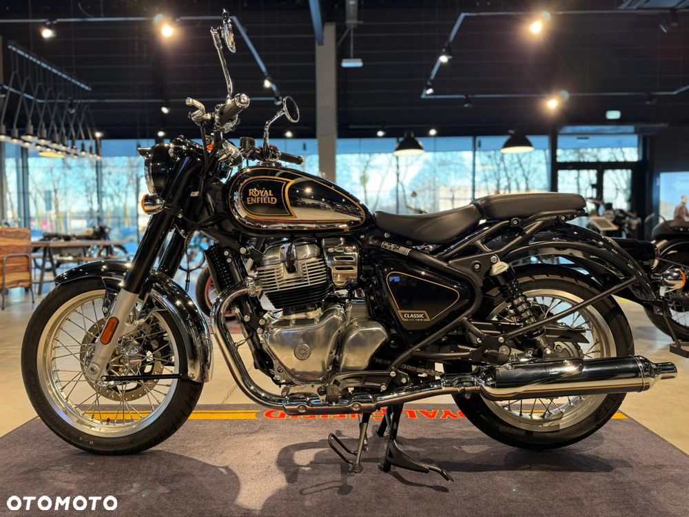 Royal Enfield Classic - 1