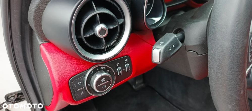 Alfa Romeo Giulia 2.2 D Turbo Super - 20