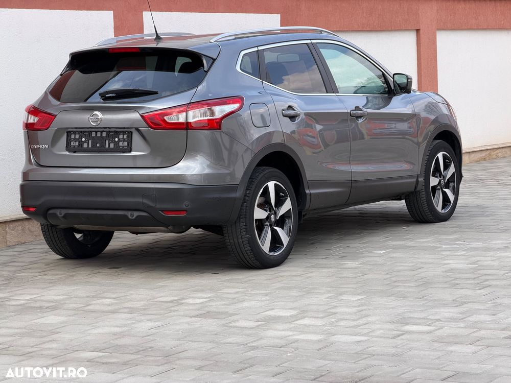 Nissan Qashqai 1.6 DCI Xtronic N-Connecta - 15