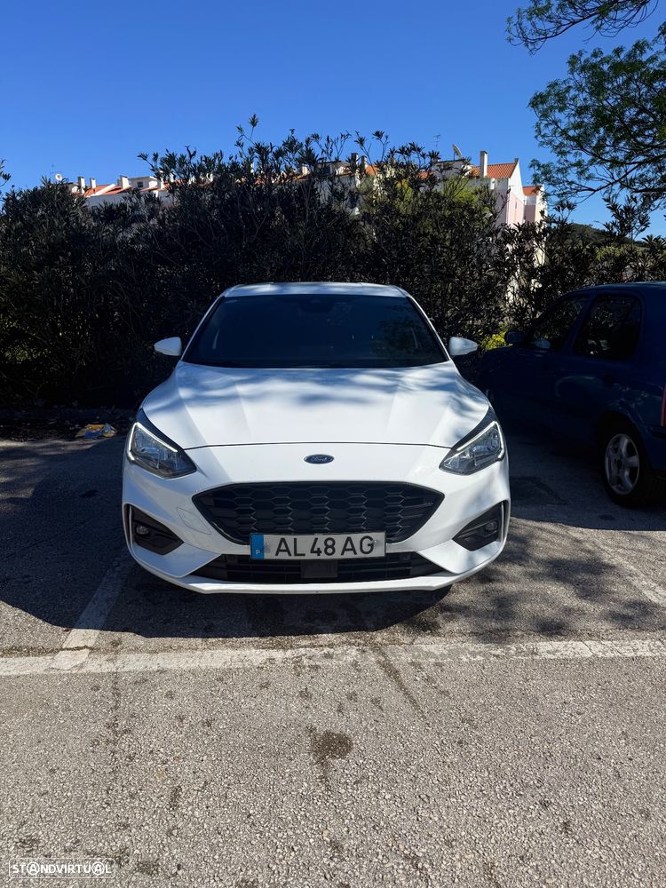 Ford Focus 1.0 EcoBoost MHEV ST-Line X - 5