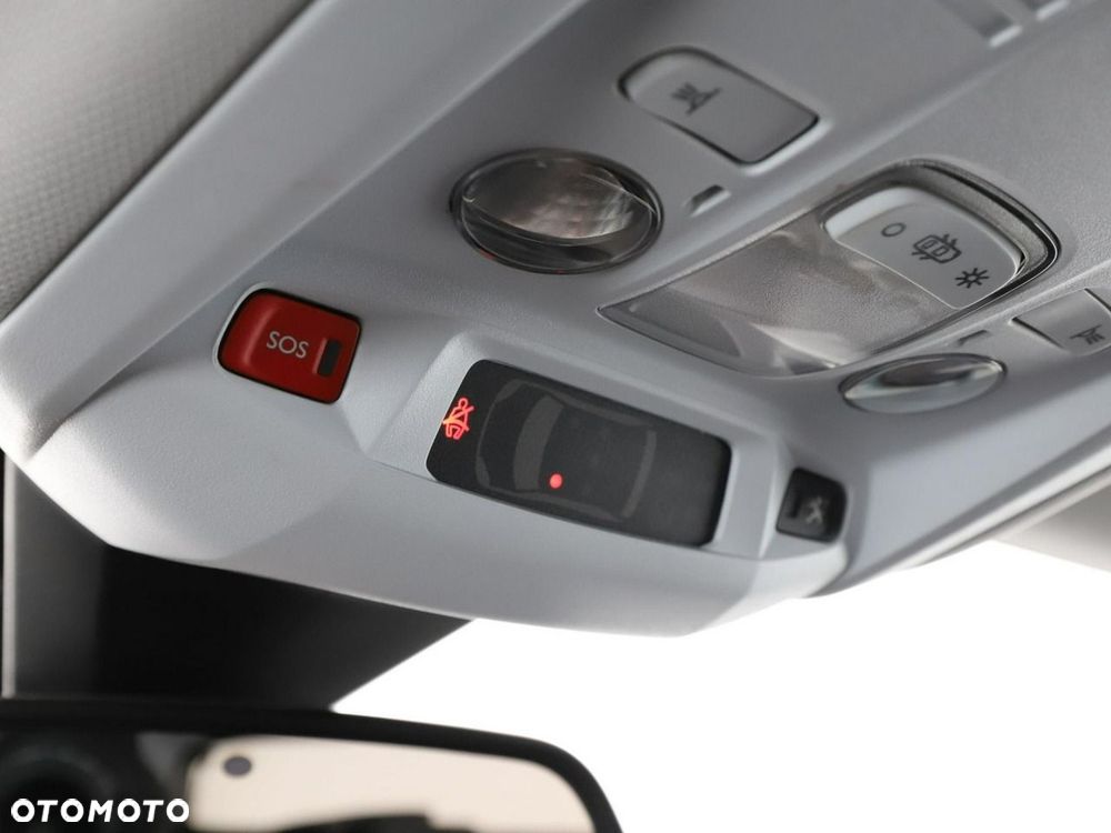 Peugeot 3008 BlueHDi 130 Stop & Start EAT8 Active Business-Paket - 40