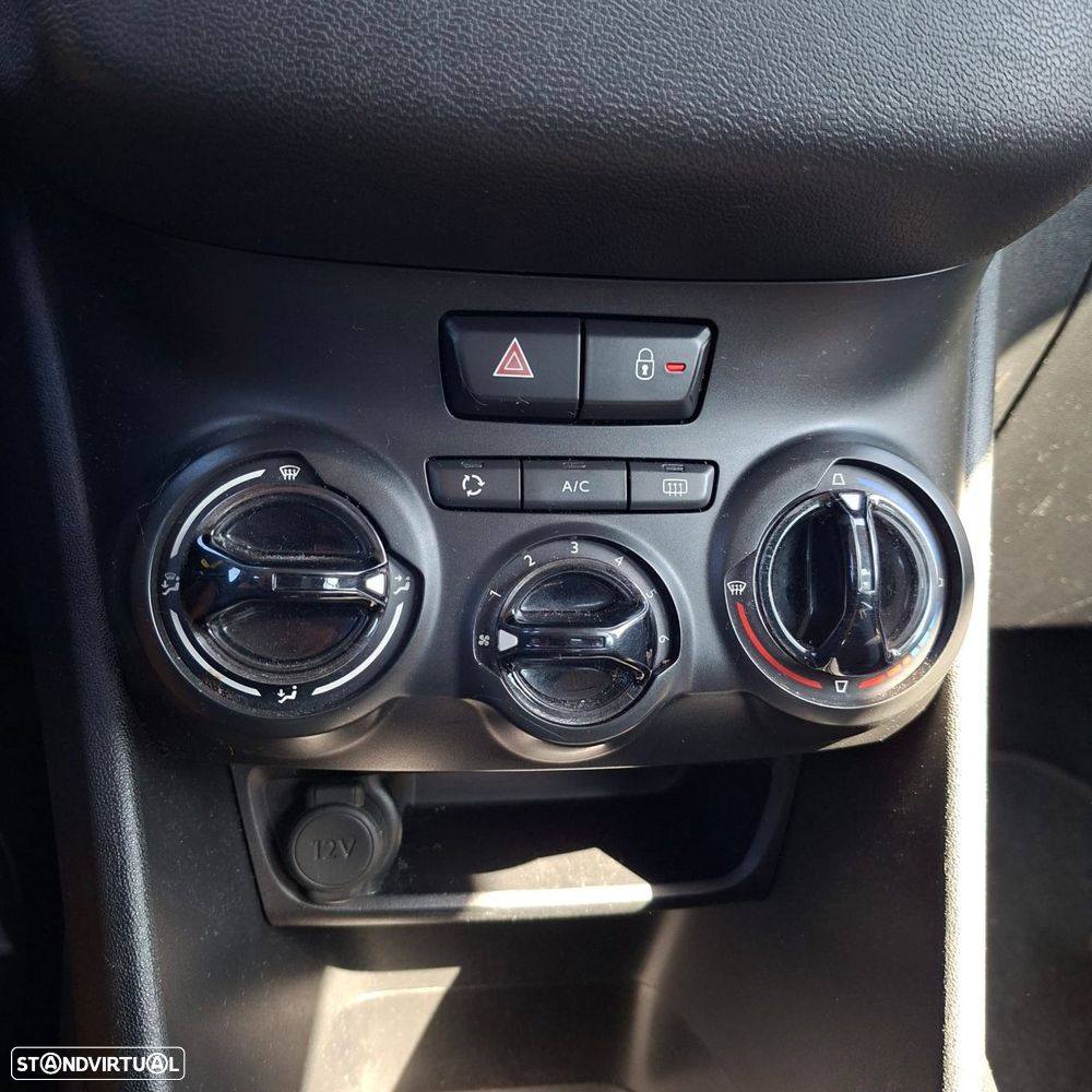 Peugeot 208 Van 1.4 HDi - 13