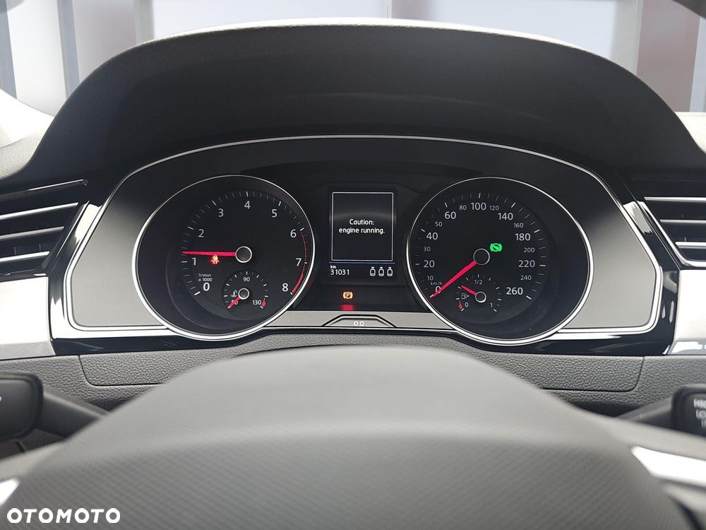Volkswagen Passat Variant 1.5 TSI EVO Business DSG - 16