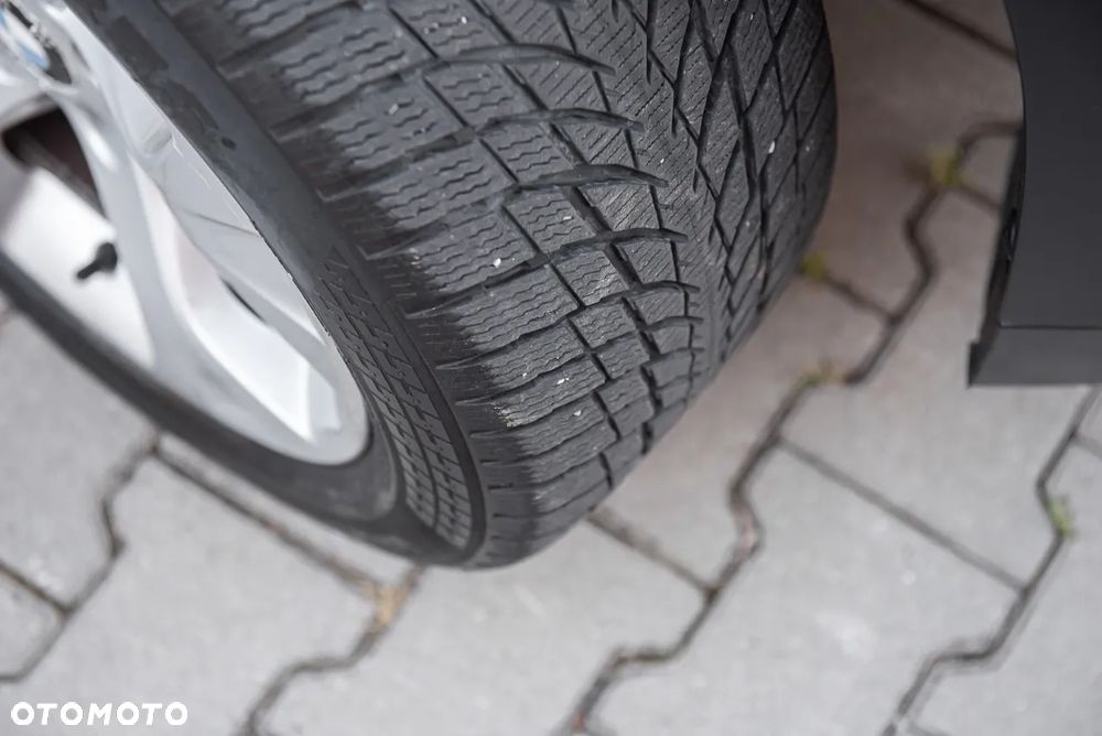 BMW X1 sDrive18d Sport Line - 26