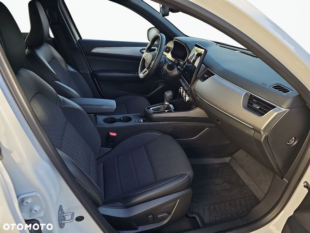 Renault Arkana 1.3 TCe mHEV Techno EDC - 13