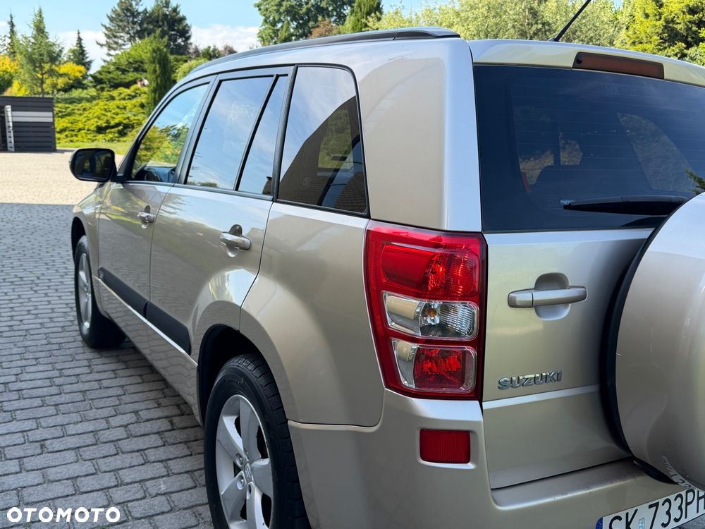 Suzuki Grand Vitara 1.9 DDiS Premium EU5 - 21