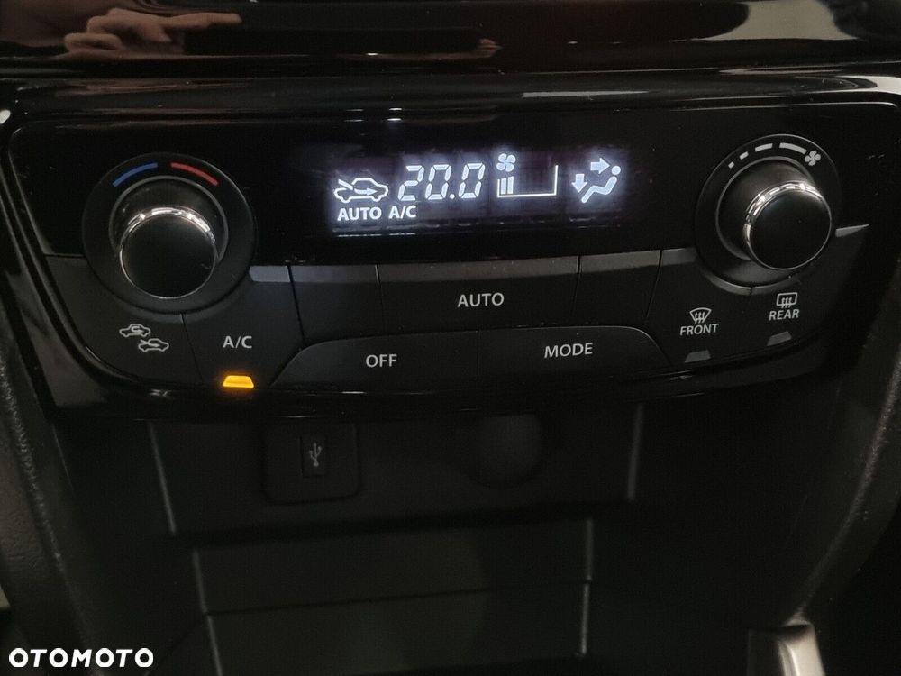 Suzuki Vitara 1.4 Boosterjet mHEV Premium 2WD - 25