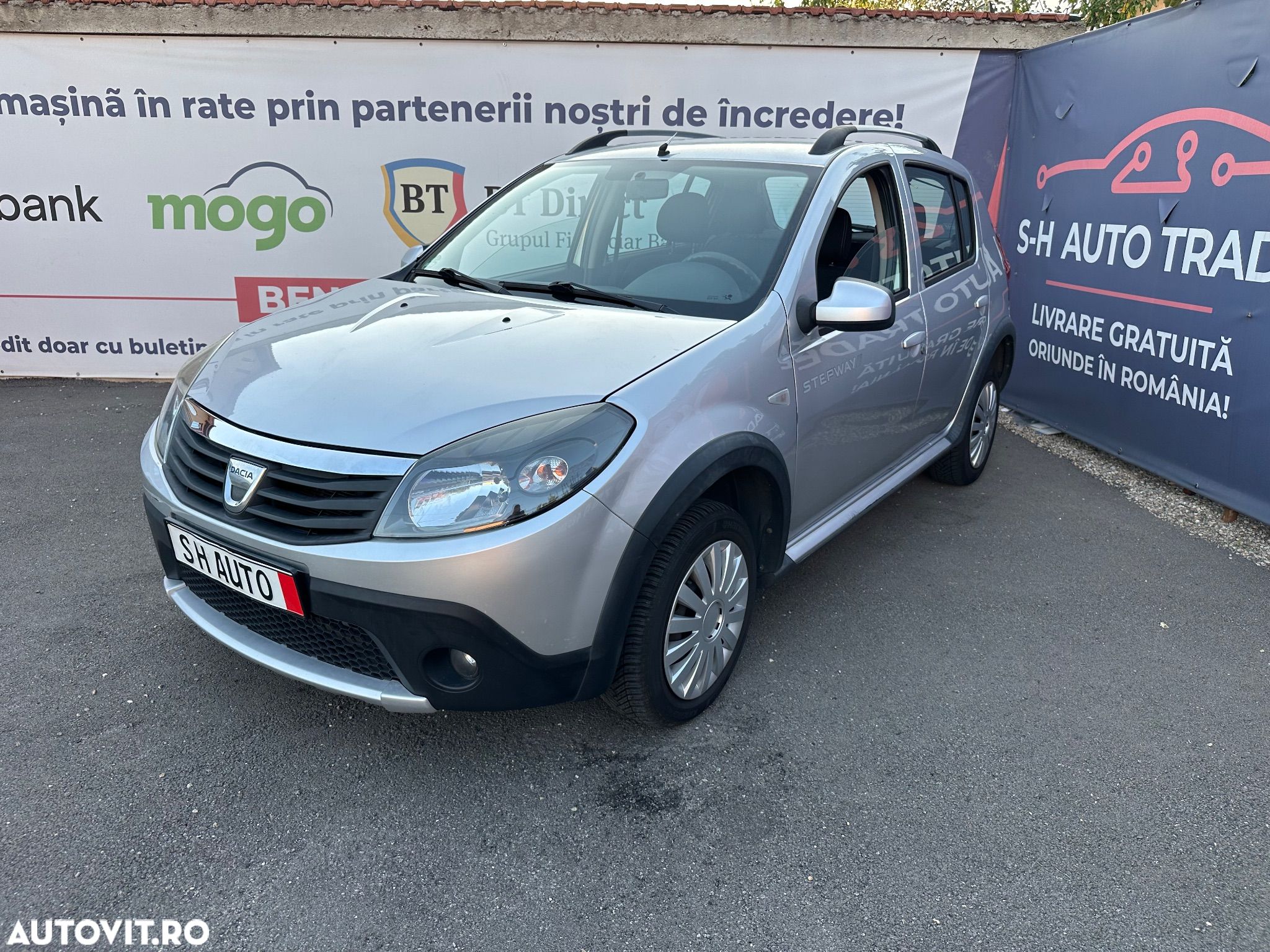 Dacia Sandero 1.6 MPI Stepway - 1