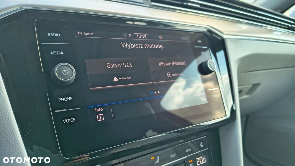 Volkswagen Passat - 29