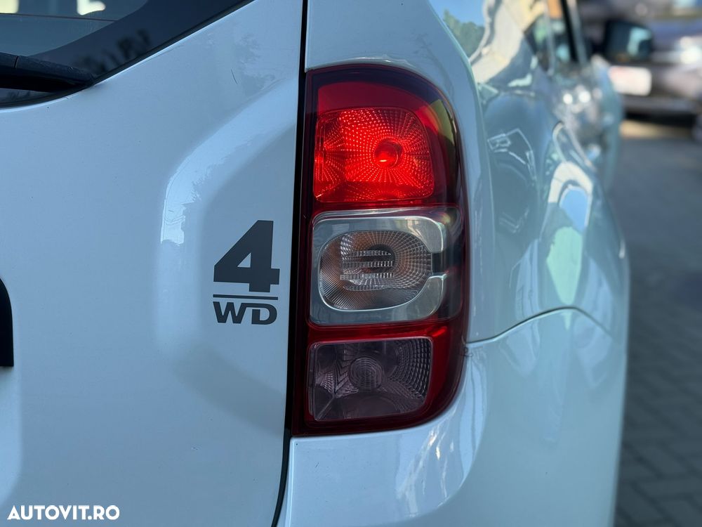 Dacia Duster 1.5 dCi 4WD Comfort - 16