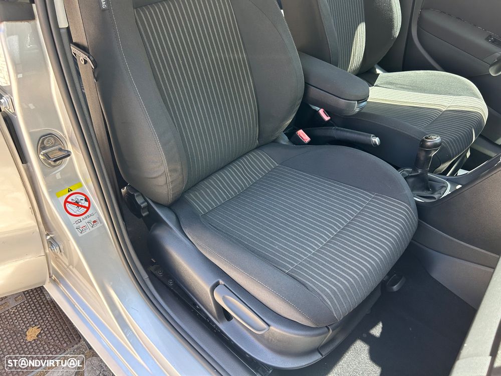 VW Polo 1.6 TDI Street BlueMotion - 10