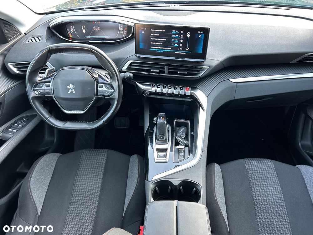 Peugeot 3008 1.5 BlueHDi Allure Pack S&S EAT8 - 5