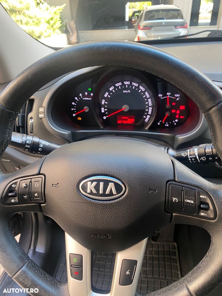 Kia Sportage - 13