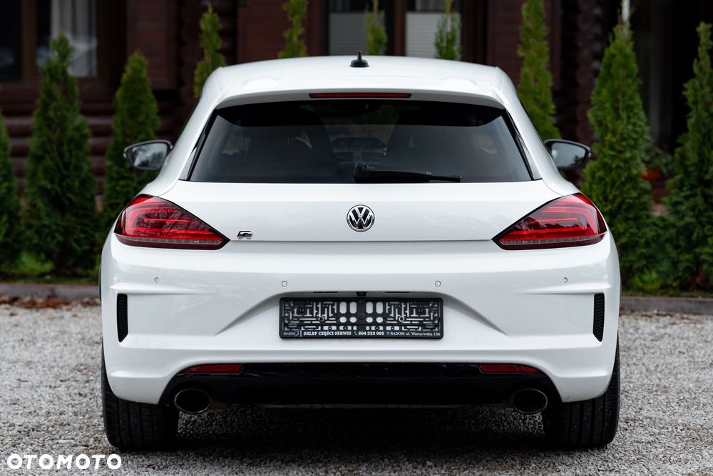 Volkswagen Scirocco R - 11