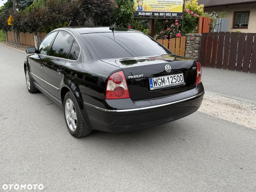 Volkswagen Passat - 3