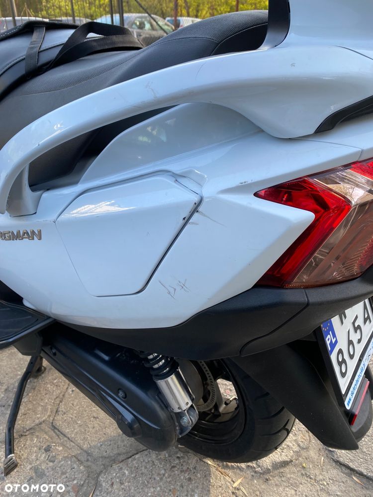 Suzuki Burgman - 9