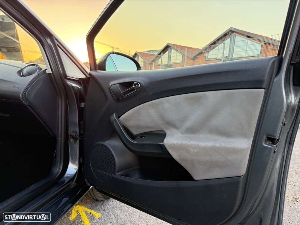 SEAT Ibiza ST 1.2 TDi Reference E-Ecomotive - 4
