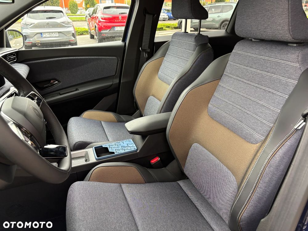 Renault 5 40kWh Urban Range Techno - 10