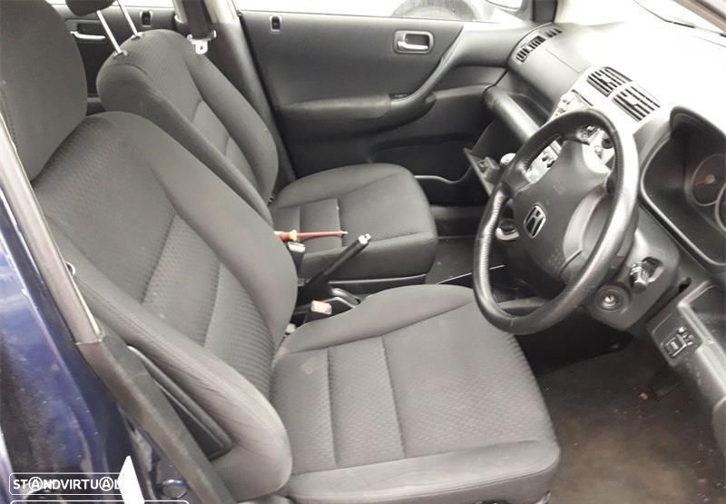 Honda Civic SE 1.7 CDTI de 2004 disponível para peças FAROLINS VENDIDOS - 7