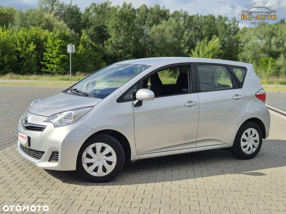 Toyota Verso S - 13