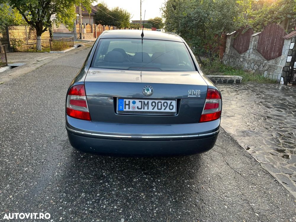 Skoda Superb 2.0 TDI Comfort - 5