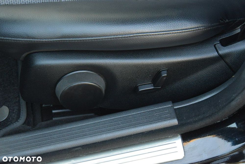 Mercedes-Benz Klasa C - 29