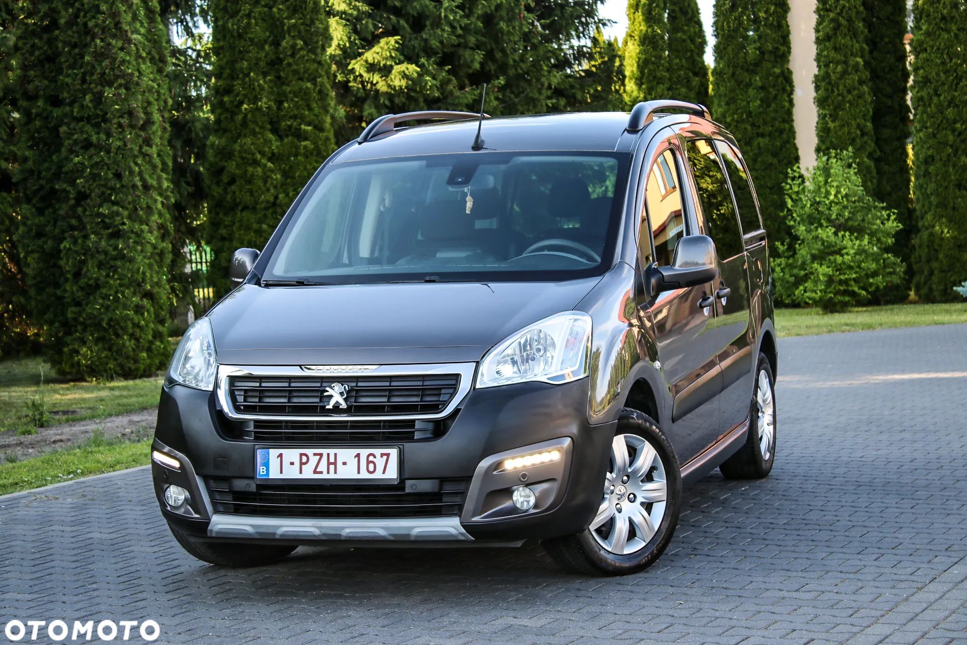 Peugeot Partner Tepee BlueHDi 120 Stop&Start Outdoor - 1