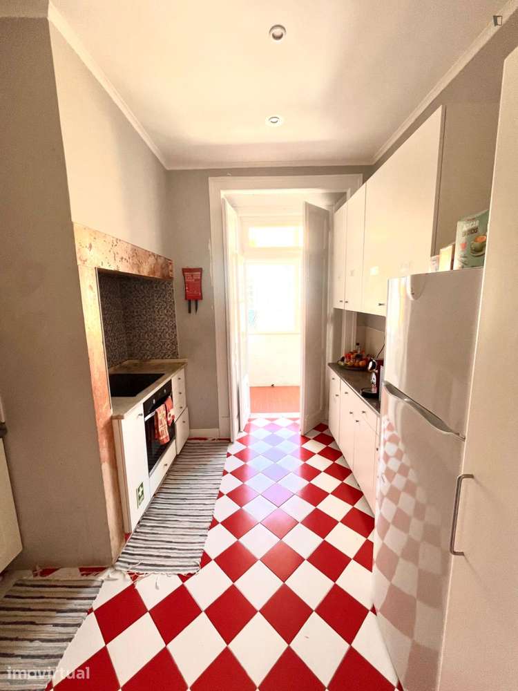 Quarto - localizado em Arroios Lisbon - Grande imagem: 5/8