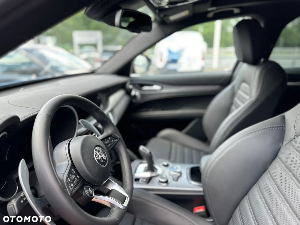 Alfa Romeo Stelvio 2.2 JTDM Veloce Q4 - 4