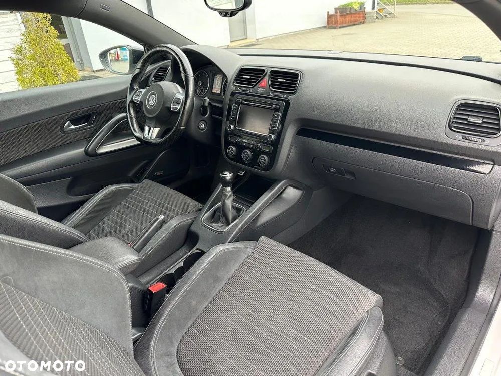 Volkswagen Scirocco 2.0 TSI - 15