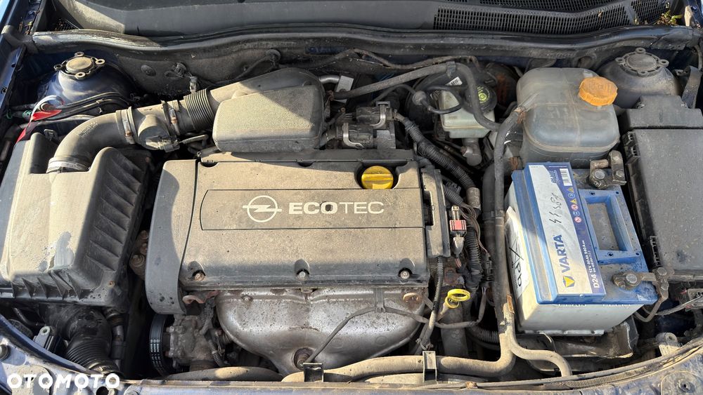 Opel Astra 1.6 Cosmo - 11