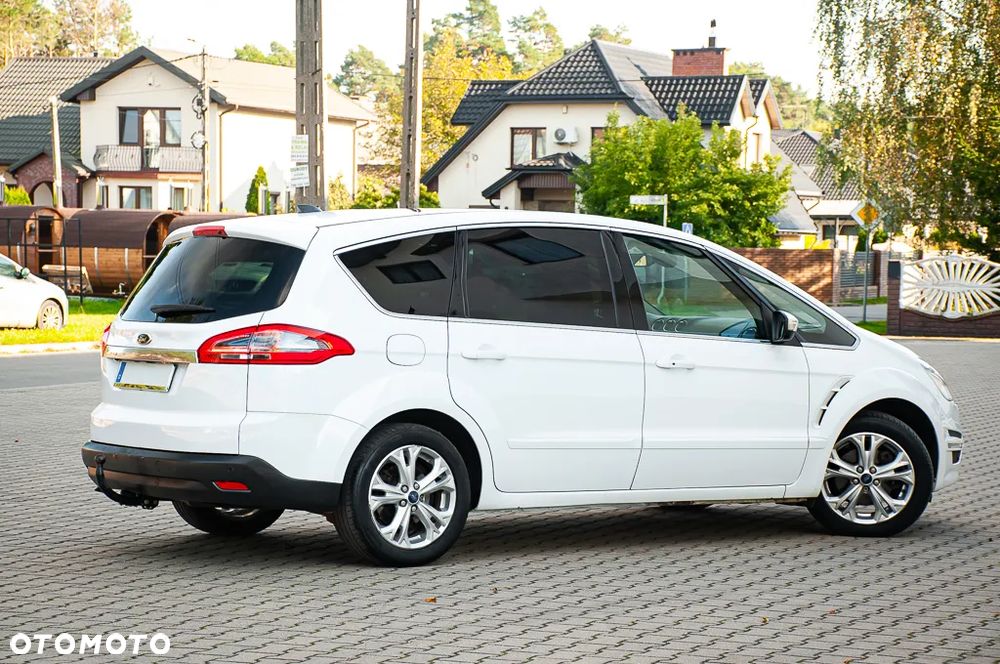 Ford S-Max 2.0 TDCi DPF Titanium - 24