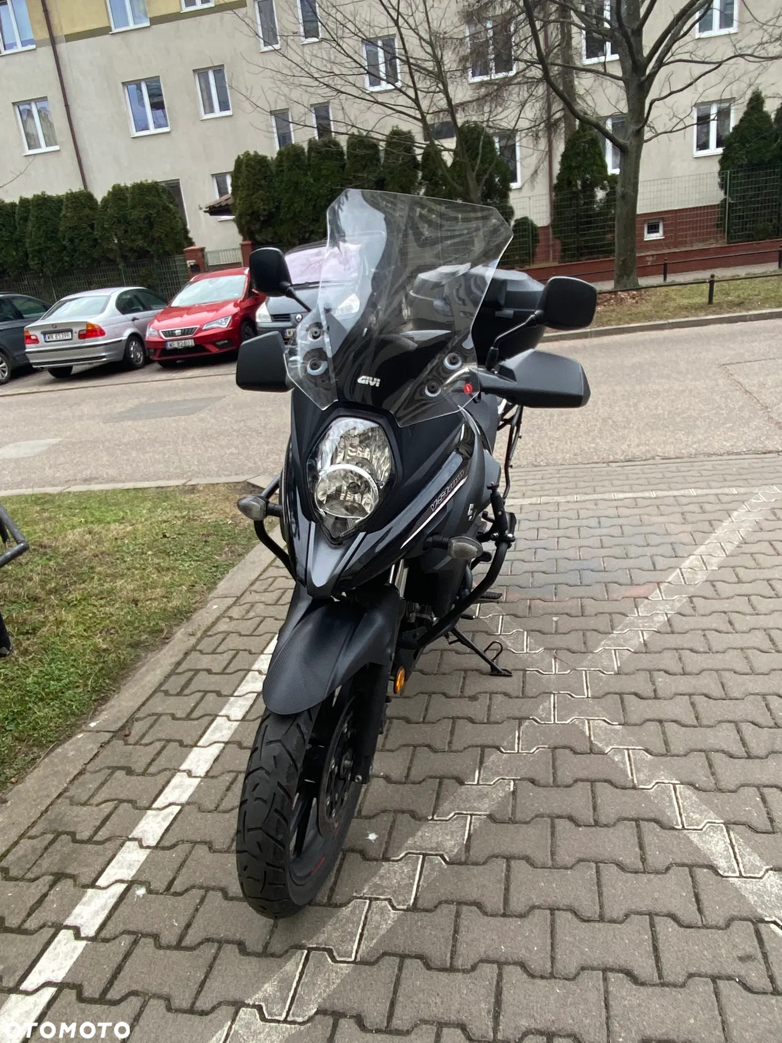 Suzuki DL - 7