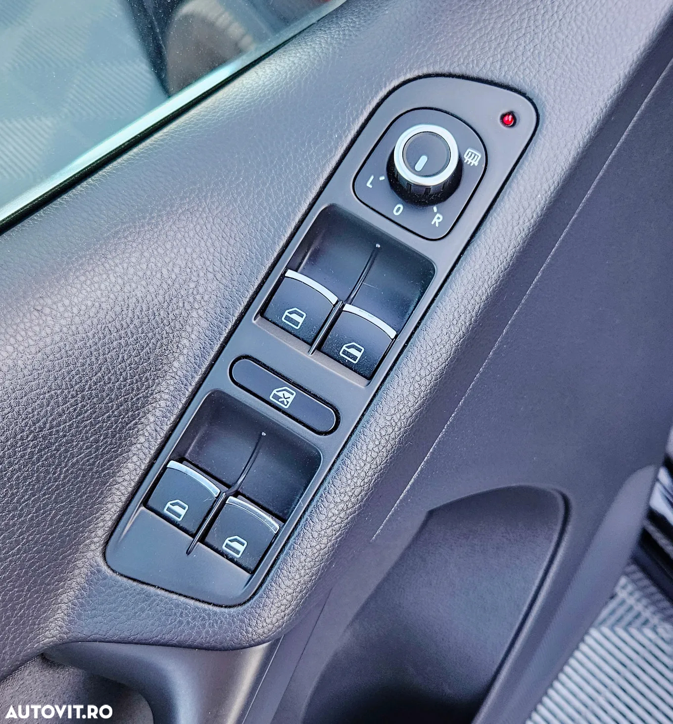 Volkswagen Tiguan - 10